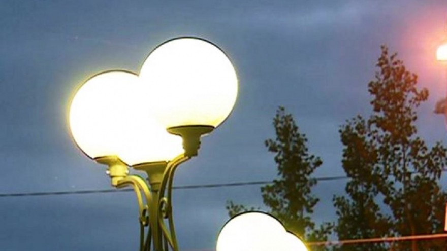 Когда в ямальской столице включат уличные фонари?