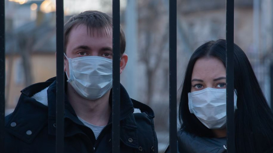 На Ямале ужесточили антиковидные меры из-за новой волны пандемии