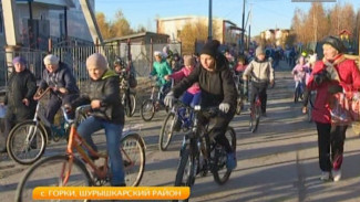 Велосипед на страже экологии. Горковские школьники организовали необычную акцию