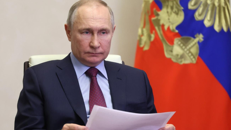 Владимир Путин поддержал применение цифрового паспорта на смартфоне вместо бумажного