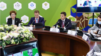 Дмитрий Артюхов выступил на Невском международном экологическом конгрессе