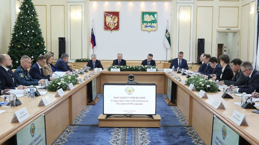 Владимир Якушев предложил новые решения для улучшения безопасности в регионах УрФО