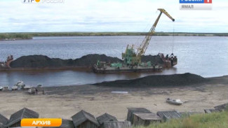 Более 60 тысяч тонн нефтепродуктов доставлено в отдаленные поселения Ямала