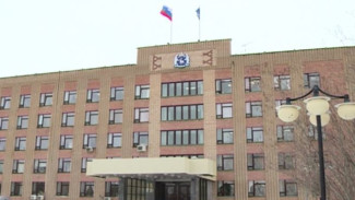 Главная тема - ежегодный отчёт губернатора Ямала: утверждена повестка внеочередного заседания окружного парламента