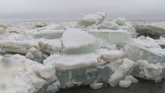Лед идет через переправу Салехард – Лабытнанги (ВИДЕО). Следить за его движением можно онлайн