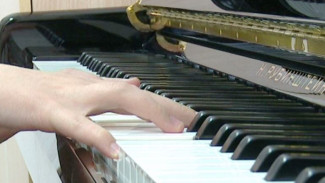Юные таланты из окружных школ искусств получат новенькие фортепьяно «Николай Рубинштейн»