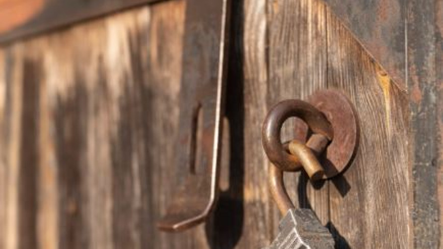 Учёные пытаются разгадать тайну старинного замка из Мангазеи