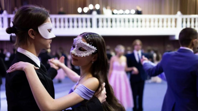 В Салехарде прошёл традиционный бал лицеистов