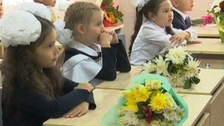 Более восьми тысяч маленьких северян в этом году впервые сядут за школьные парты