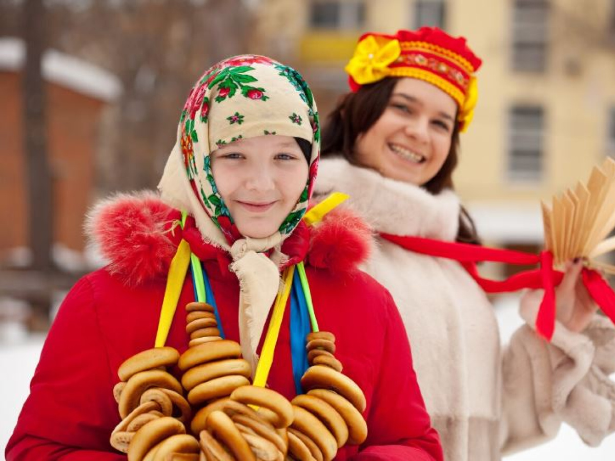 Как называются дни масленичной недели и что принято делать в каждый из них?