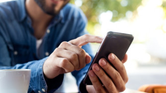 Эксперты выяснили, чем опасны мобильные приложения для онлайн-знакомств