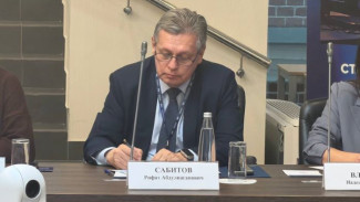 Сабитов: готовя журналистов, надо делать акцент на исторической правде