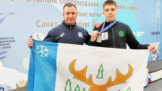 Ямал гордится: гиревик из Лабытнанги стал призером этапа кубка мира на международном турнире 