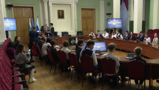 Будущие послы страны: ямальские школьники посетили дипломатическую академию в Москве