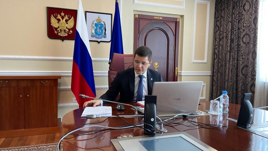 Губернатор Ямала поручил увеличить число инфекционных коек для больных COVID-19