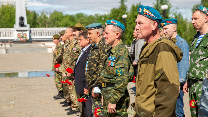 1 июля Россия отмечает День ветеранов боевых действий