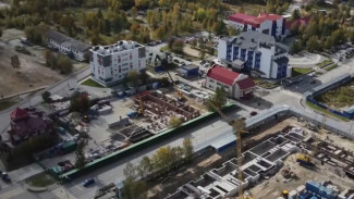 Глава Пуровского района Кирилл Трапезников объехал строительные площадки Тарко-Сале
