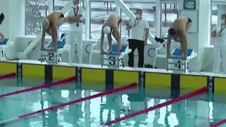 Ямальские спортсмены показали лучшие результаты и взяли пальму первенства по плаванию в Крыму