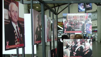 В аэропорту Нового Уренгоя открылась фотовыставка