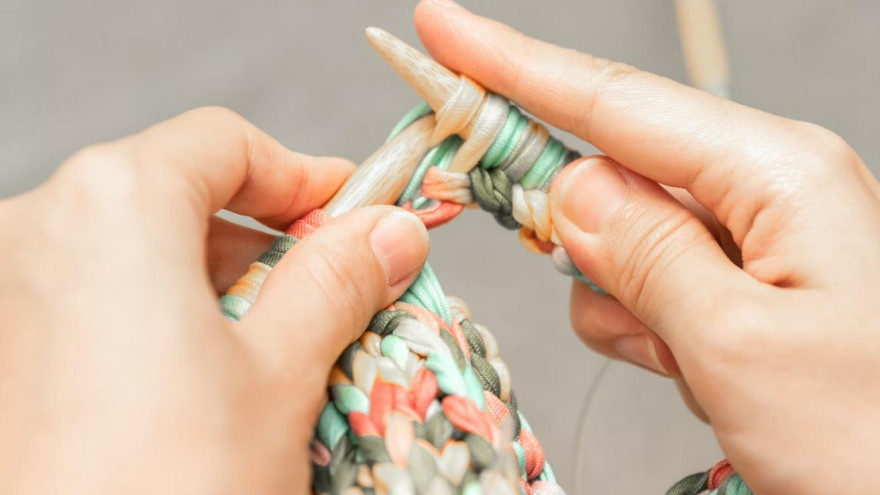 Вязание и вышивание назвали самым антистрессовым хобби: в чем польза 