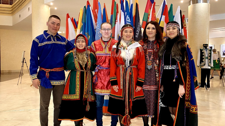 Ямальцы участвуют во Всероссийском форуме национального единства