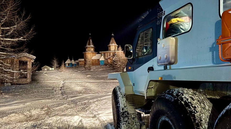 В «Землю Надежды» доставили первую партию книг