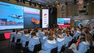 Сто финалистов «Большой перемены» приехали на Ямал знакомиться с регионом