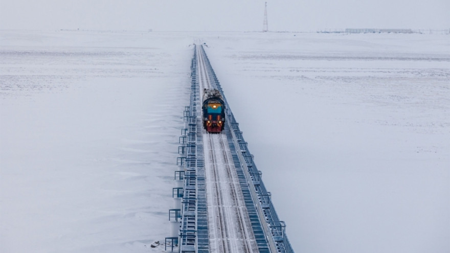Стоимость самой северной железной дороги снизилась на 40 млрд рублей