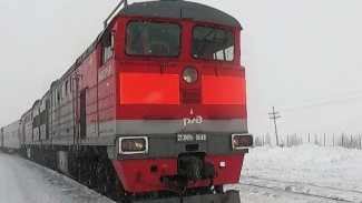 Не по пути с пассажирами: РЖД отменили ряд значимых остановок поезда Лабытнанги - Воркута