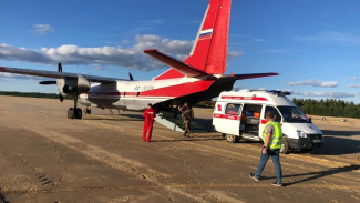 На Ямале спасатели обнаружили двоих членов экипажа пропавшего ранее самолёта 