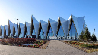 В аэропорту Нового Уренгоя вахтовика наказали за дебош