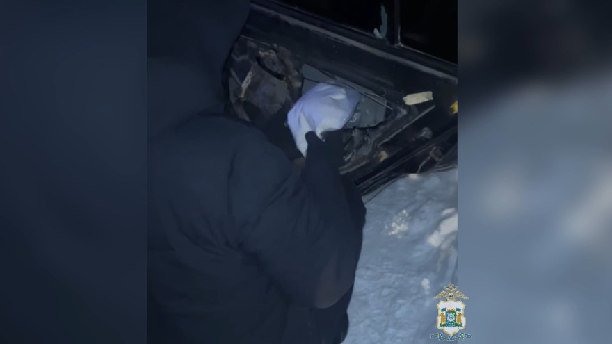 Полиция Югры перехватила крупную партию наркотиков на пути в ЯНАО