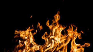 Три пожара за сутки ликвидировали спасатели МЧС на Ямале