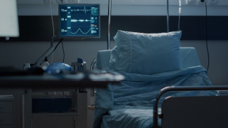 Плесень, холод и перебои с едой: ситуацией в больнице Ноябрьска заинтересовался глава СК России