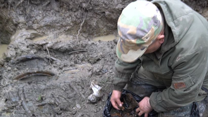 Ямальские поисковики обнаружили останки троих солдат ВОВ в Новгородской области