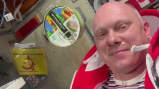 Ямальские консервы на новогоднем столе космонавтов