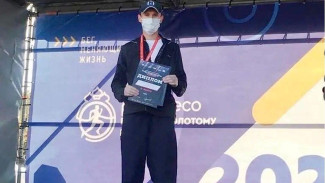 Ямальский легкоатлет стал серебренным призером чемпионата России по бегу по шоссе