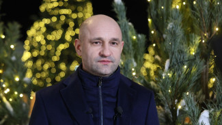 Артём Жога поздравил жителей УрФО с Новым 2026 годом