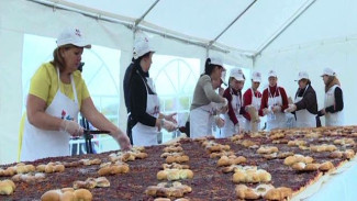 Пельмени с грибами, вареники с голубикой: Нарьян – Мар устроил гастрономический фестиваль исключительно из даров Арктики