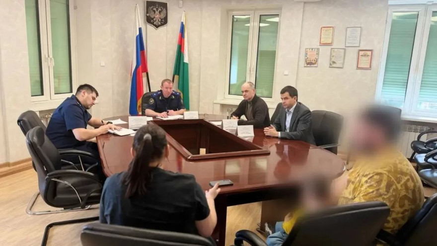В Салехарде семья дождалась выплаты за аварийное жильё после вмешательства СК