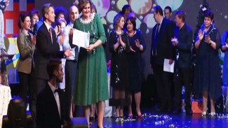 Пели, танцевали, благотворили: в Муравленко наградили победителей конкурса «Город в сердце каждого»
