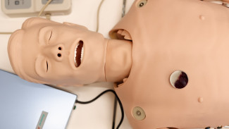 В Ноябрьске стартовали бесплатные занятия по оказанию медицинской помощи