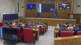 Ямальских депутатов срочно вызвали с каникул на работу