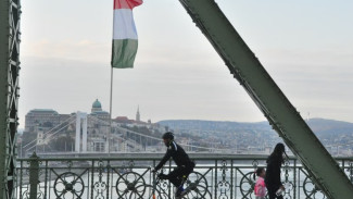 Венгрия и Словакия оспорят в суде решение Евросовета запретить импорт российского газа