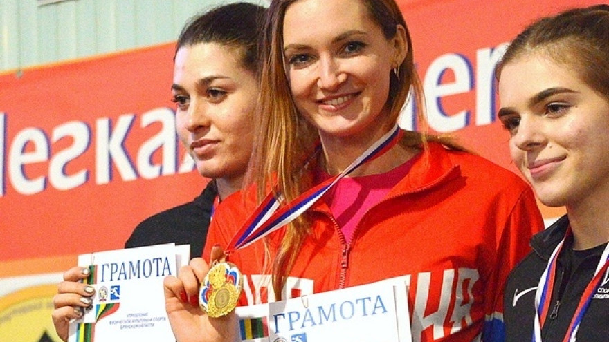 Пуровские легкоатлетки завоевали две серебряные медали всероссийского турнира
