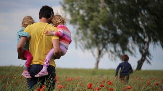 В России собираются расширить право многодетных семей на отпуск в удобное время