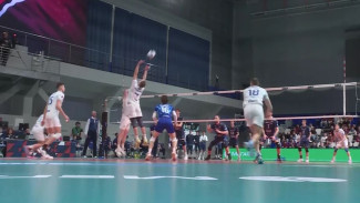 Чемпионат России по волейболу: казанский «Зенит» обыграл новоуренгойский «Факел»