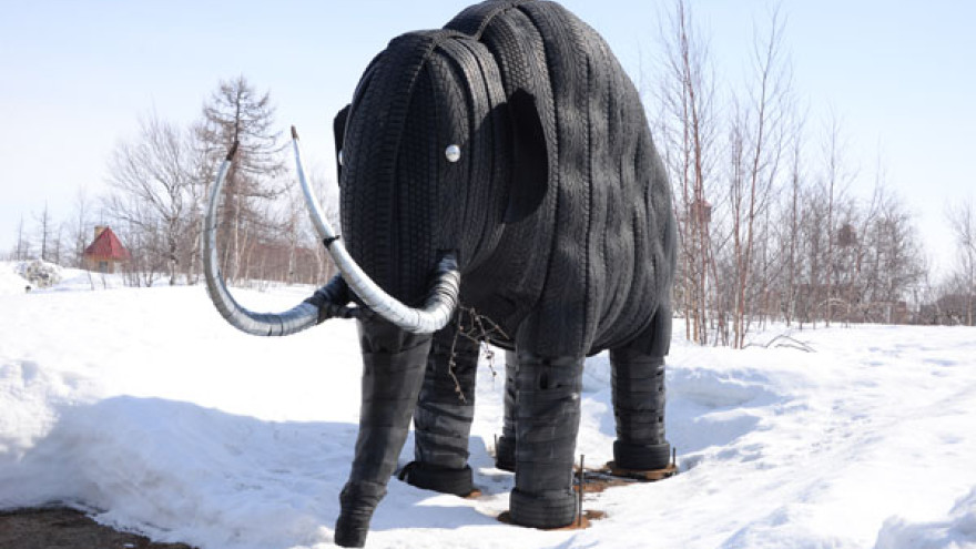 В столице Ямала появился еще один мамонт!