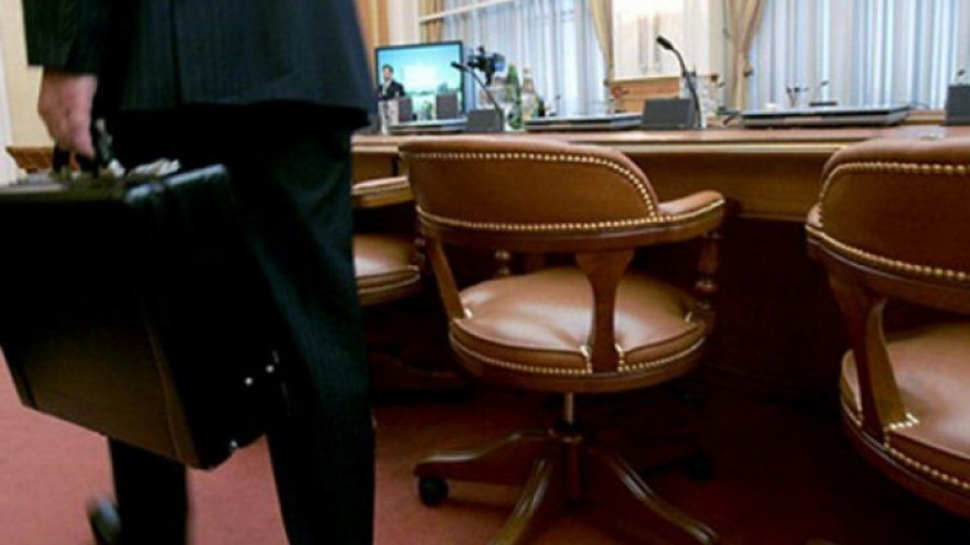 На Ямале скрывший сведения о своих доходах депутат лишился кресла