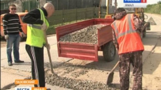 Трещат по швам. Дороги Тазовского уходят из под ног